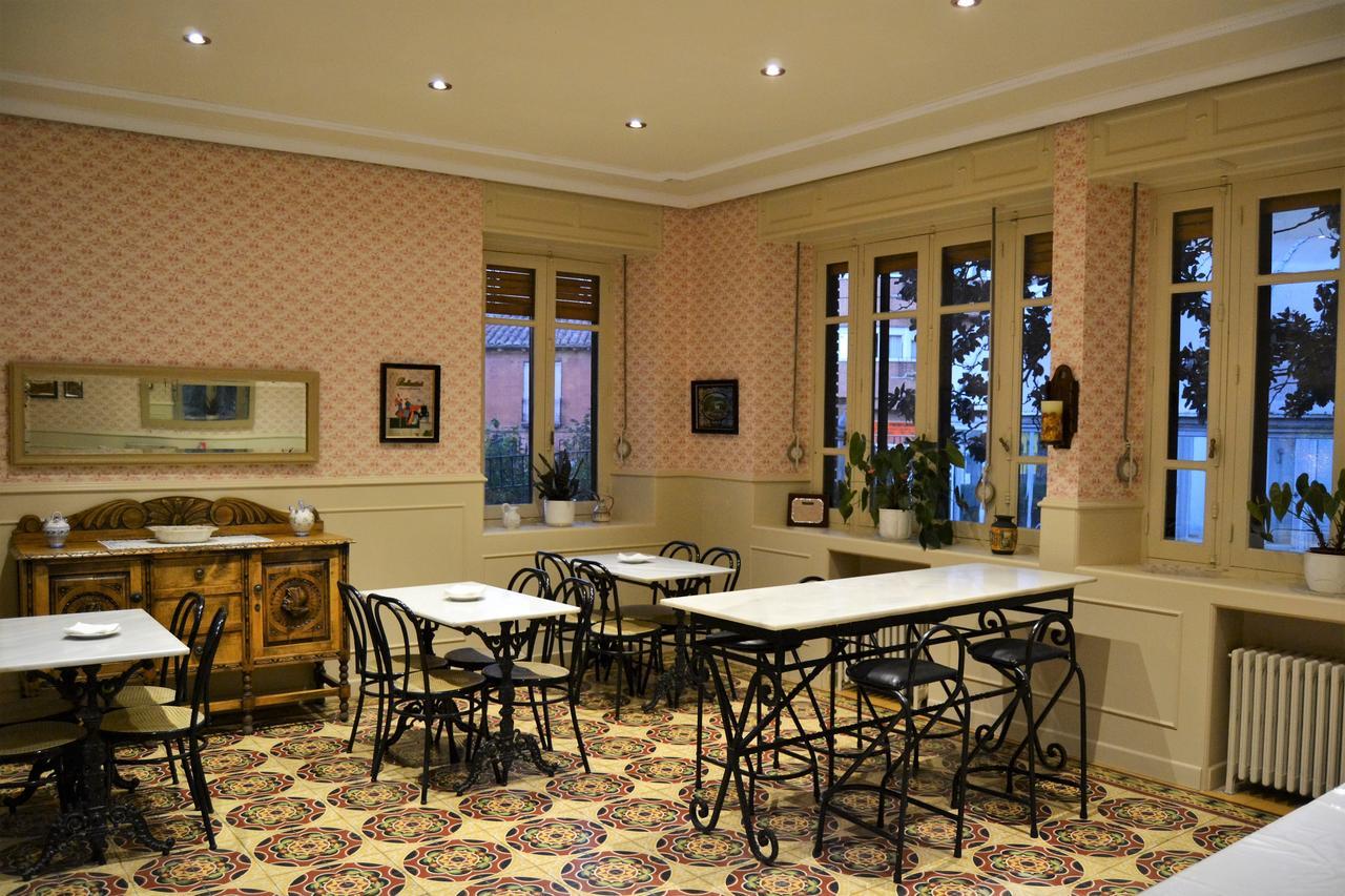 Hotel Villegas Valencia de Don Juan Exteriör bild